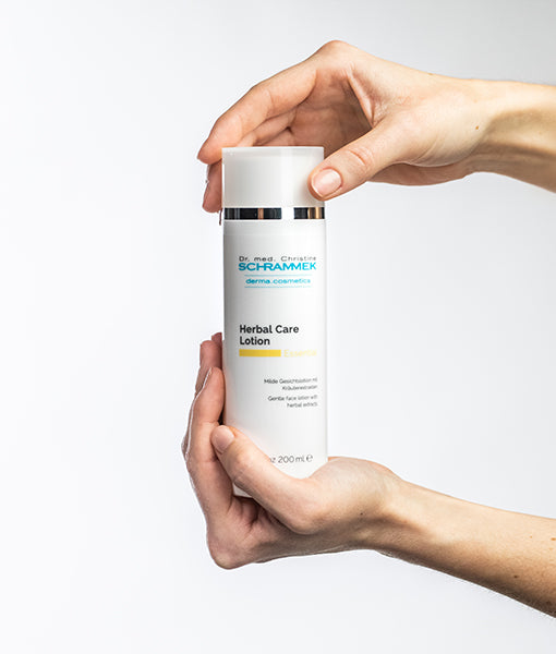 Dr Schrammek Essential  Herbal Care Lotion 200 ml
